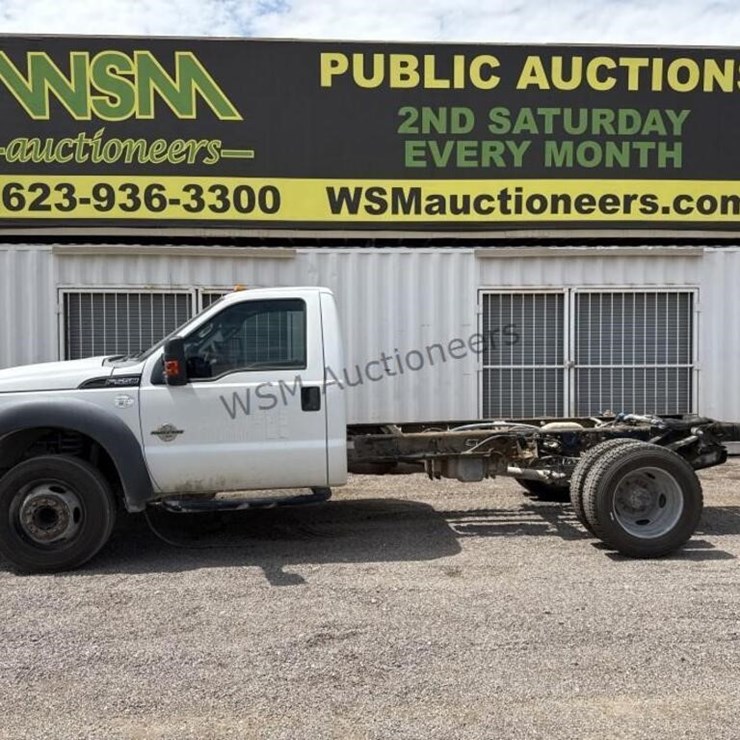 2015 FORD F550