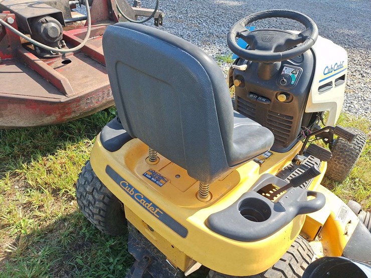 cub-cadet-lt1045-image-8