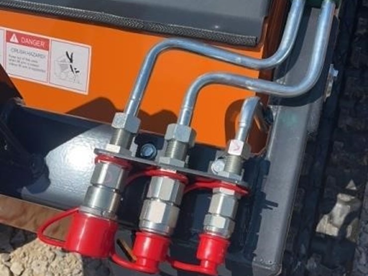 landhero-ldh-t460-mini-skid-steer-image-9