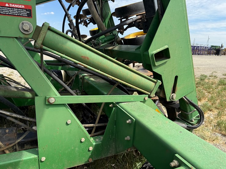 john-deere-1900-image-65