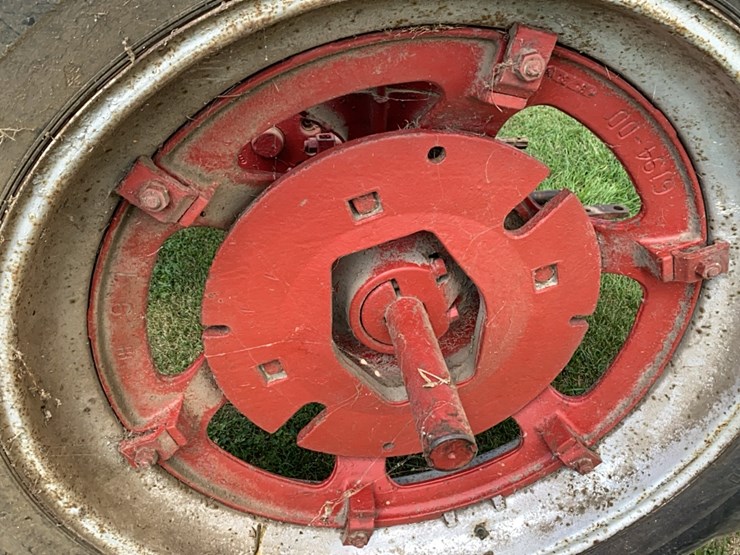 farmall-super-h-image-39