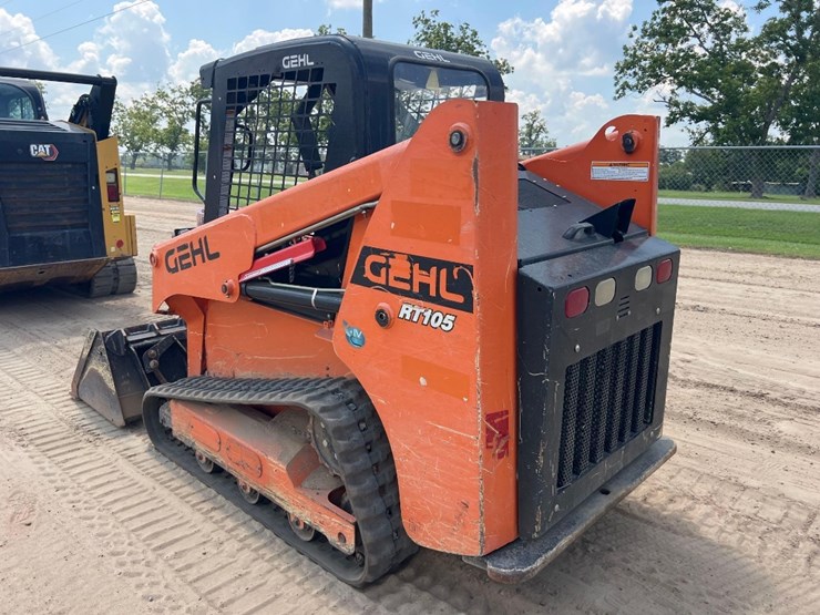 2019-gehl-rt105-image-2