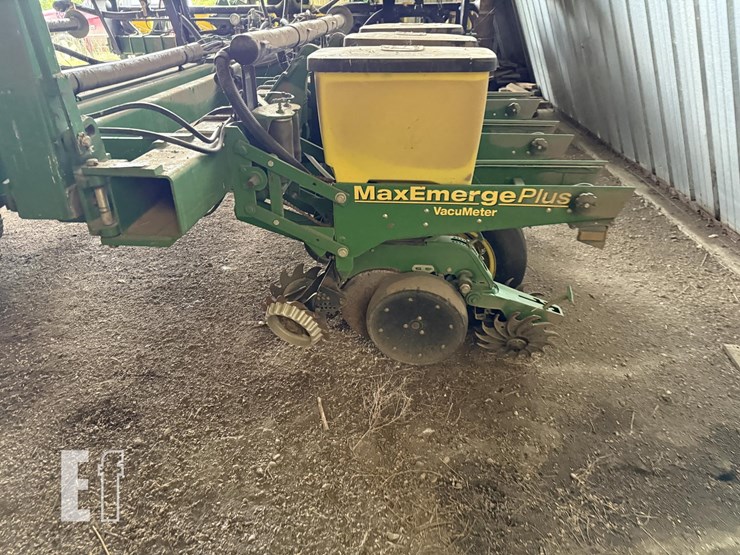 1997-john-deere-1770-image-10