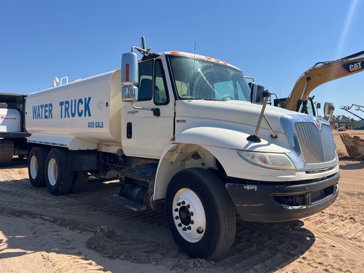 2012-international-durastar-4400-image-6
