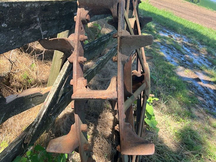 oliver-dual-skeleton-wheels-image-6
