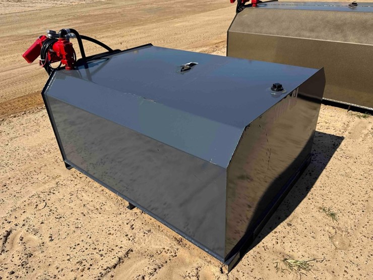 unused-x-star-750-gallon-fuel-tank-image-5