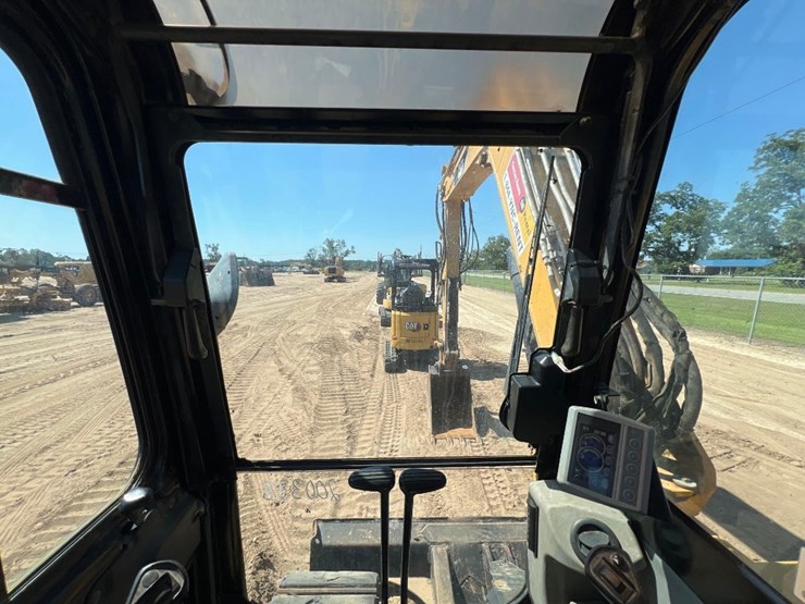2014-caterpillar-308e2-cr-image-38