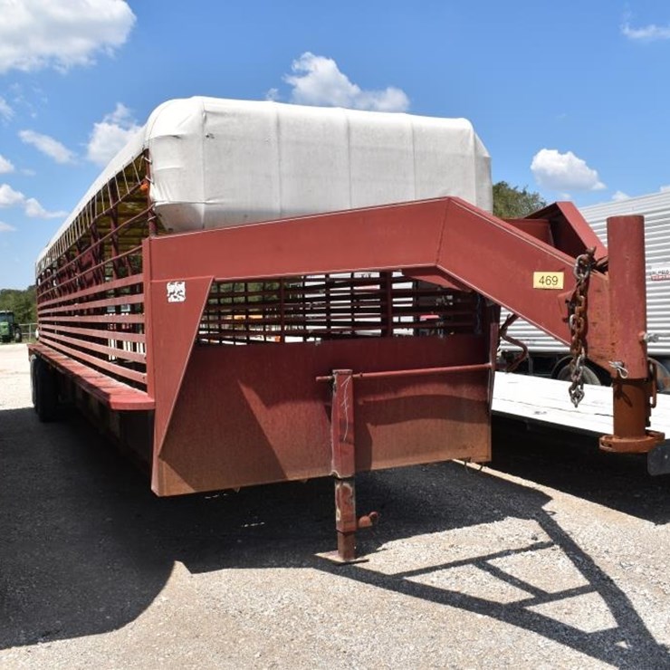 2006 36' X 6' 8" GOOSENECK CATTLE TRAILER (VIN # 1C9G3363461288532) (REGIS