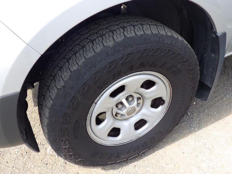 2018-nissan-frontier-image-12