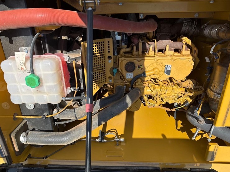 2018-caterpillar-318fl-image-20