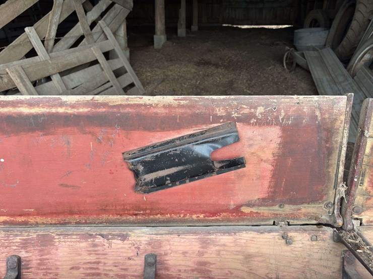 moline-8’-grain-drill-image-43