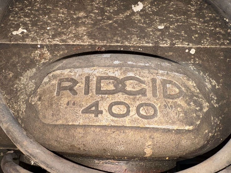 ridgid-400a-electric-pipe-threader,-with-tools-image-9