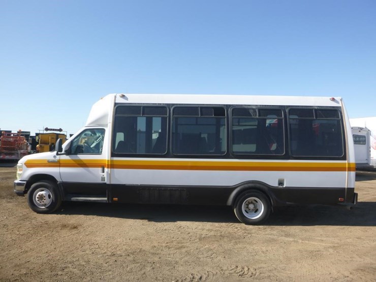 2008-ford-e450-image-5