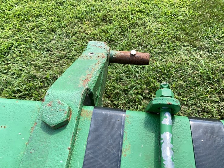 john-deere-3-pt-ripper-image-12