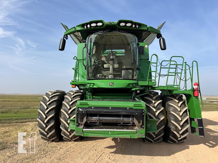 2021-john-deere-s790-image-2