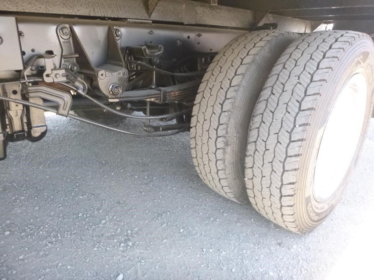 2018-ford-f550-image-27