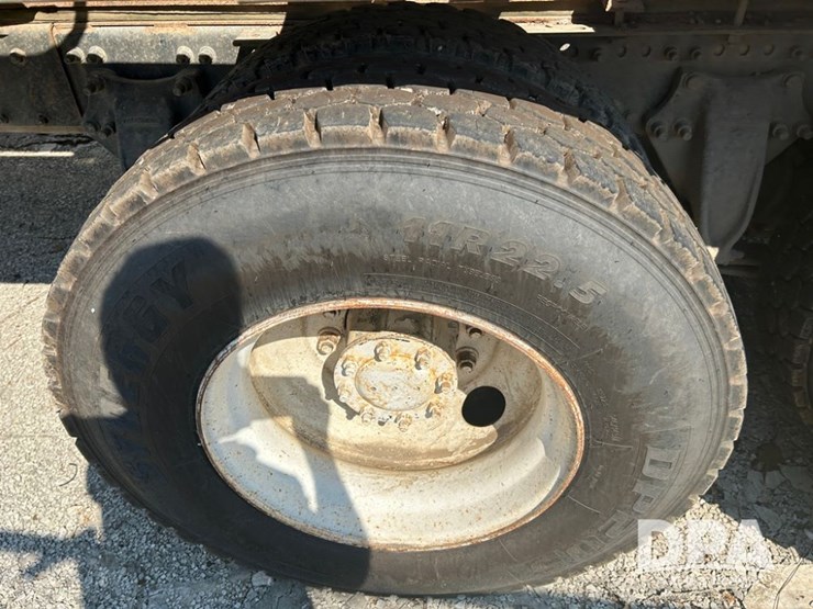 1998-freightliner-dry-tender-truck-(cp0654,-unit-28644)-image-17