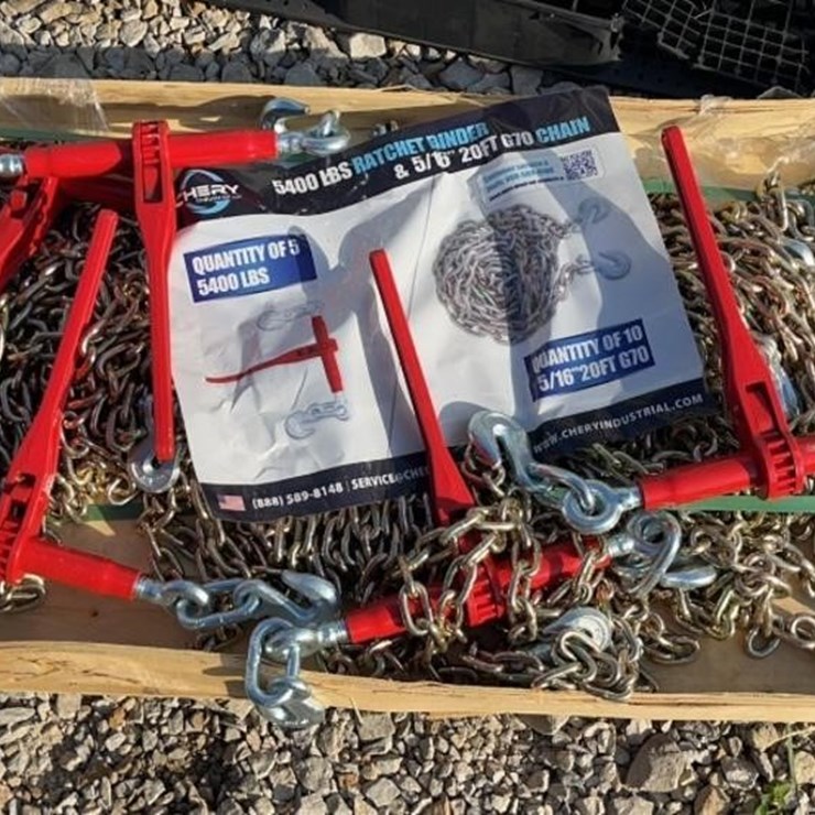 10 5/16x20ft G70 Chains & 5 5400lb 5/16-3/8 Binder