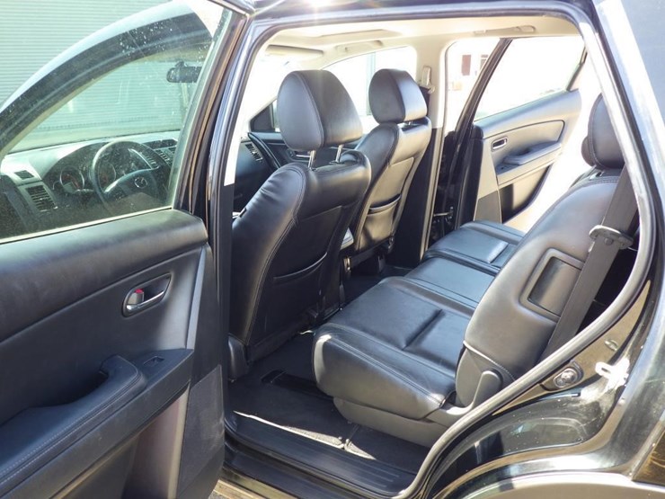 2011-mazda-cx9-image-7