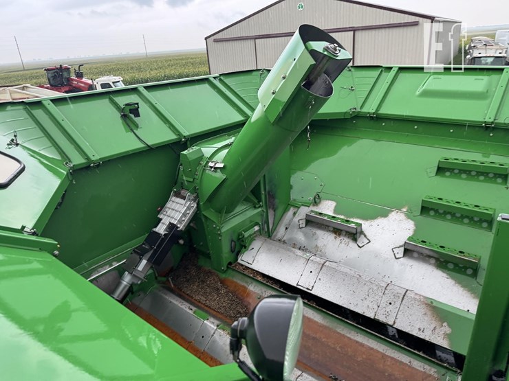 2006-john-deere-9760-sts-image-27
