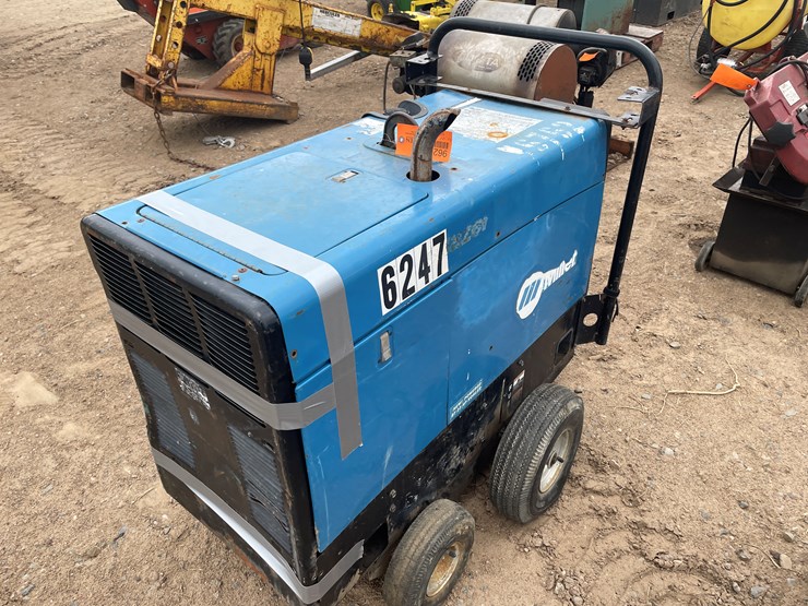miller-trailblazer-275-image-3
