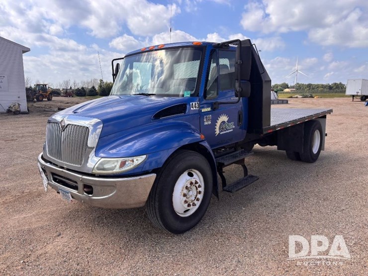 2006-international-durastar-4300-image-14