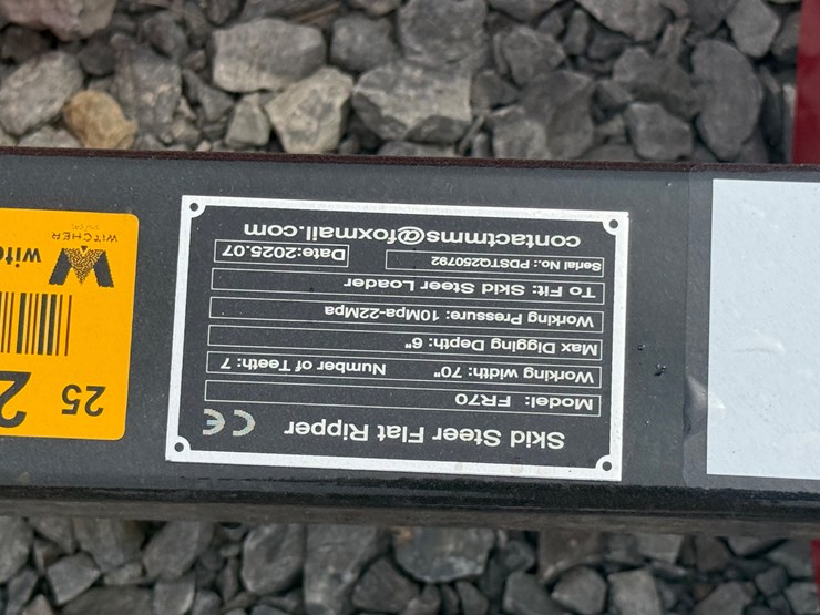 #2000-•-#26339-•-unused-giyi-70"-skid-steer-flat-ripper-pdstq250792-image-10