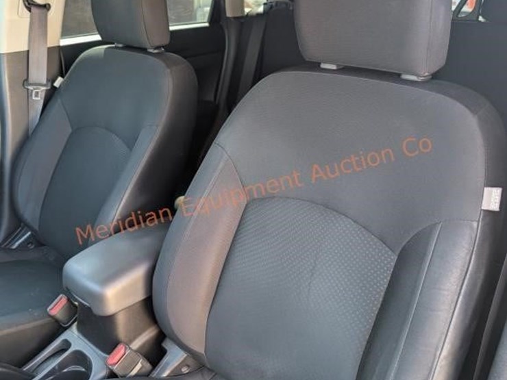 2014-mitsubishi-outlander-image-26