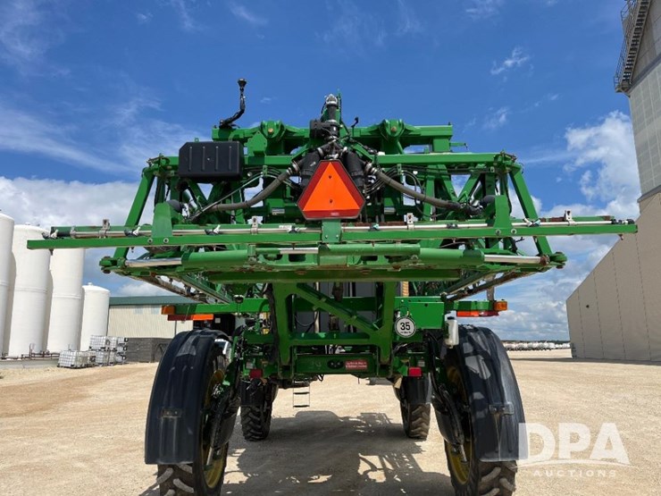 2014-john-deere-r4038-image-47