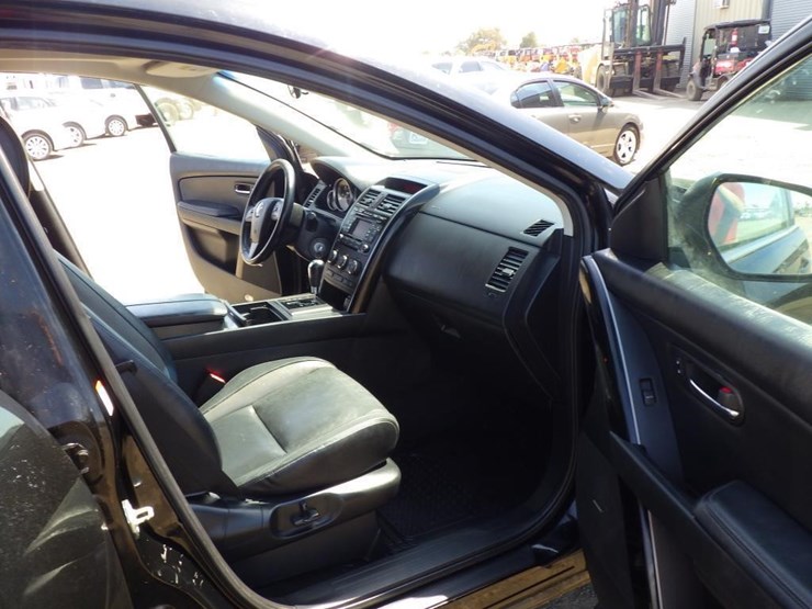 2011-mazda-cx9-image-6