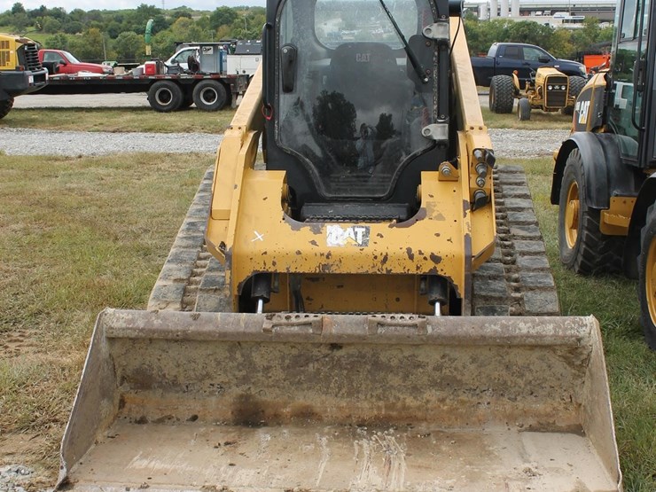 caterpillar-299d2-image-2