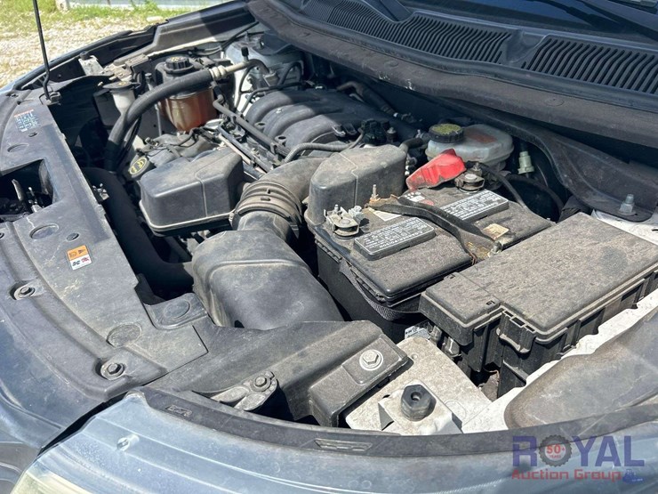 2016-ford-explorer-image-8