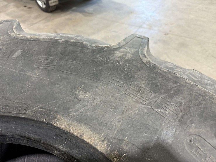 (2)-used-28l-26-goodyear-tires,-came-off-a-2010-jd-9770-combine,-hold-air,-buying-all-for-one-money-image-3