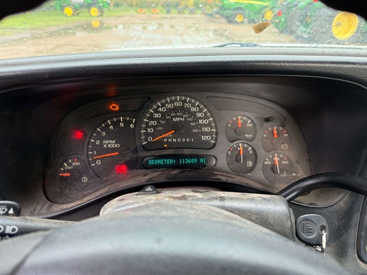 2006-chevrolet-2500-image-28