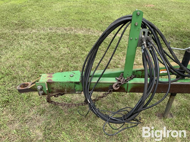 john-deere-630-image-10