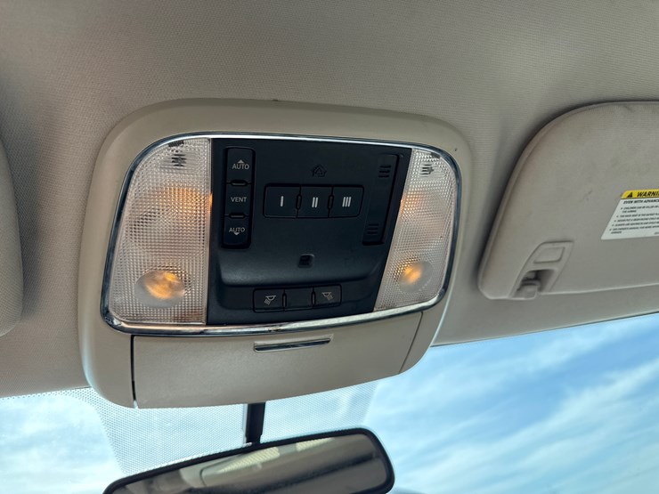 2013-jeep-grand-cherokee-image-28