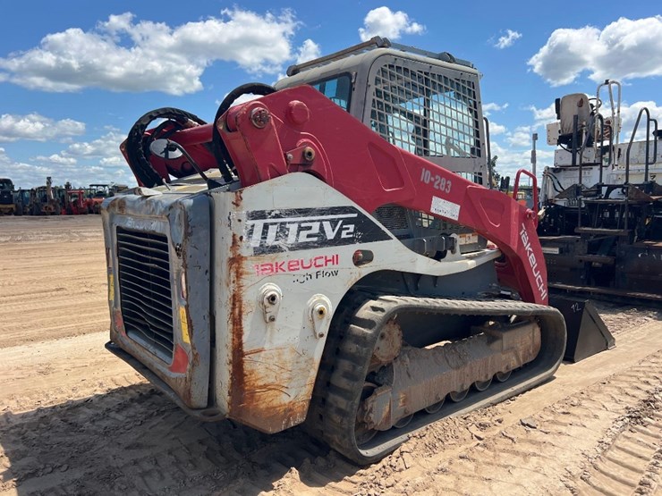 2019-takeuchi-tl12v2-image-4