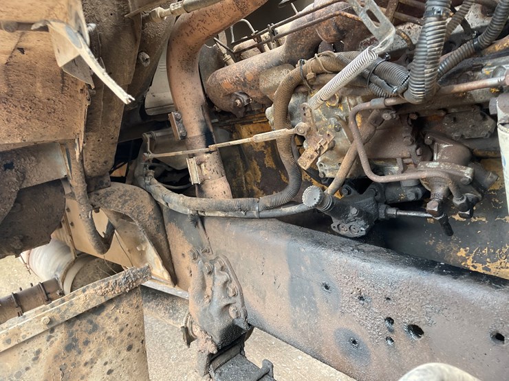 1995-ford-l900-image-28