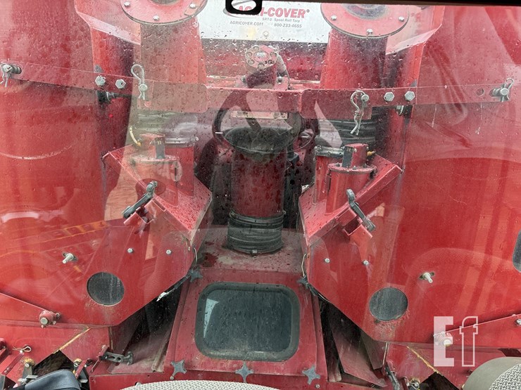 2010-case-ih-titan-3520-image-59
