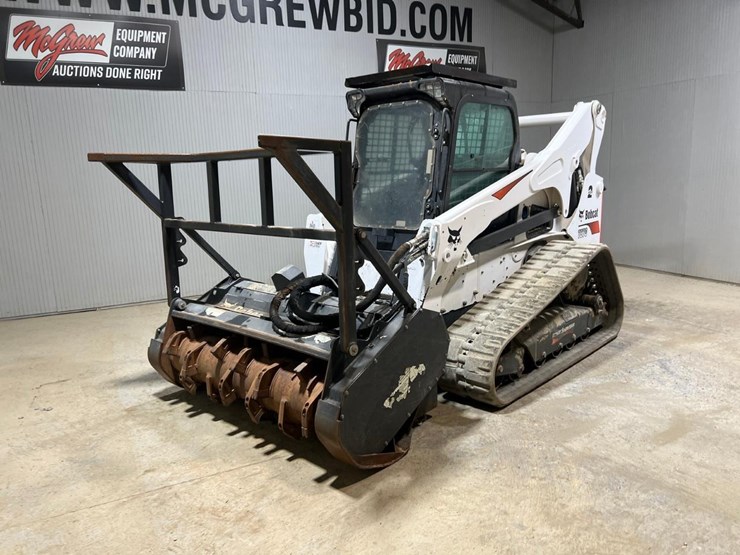 2022-bobcat-t870-image-2