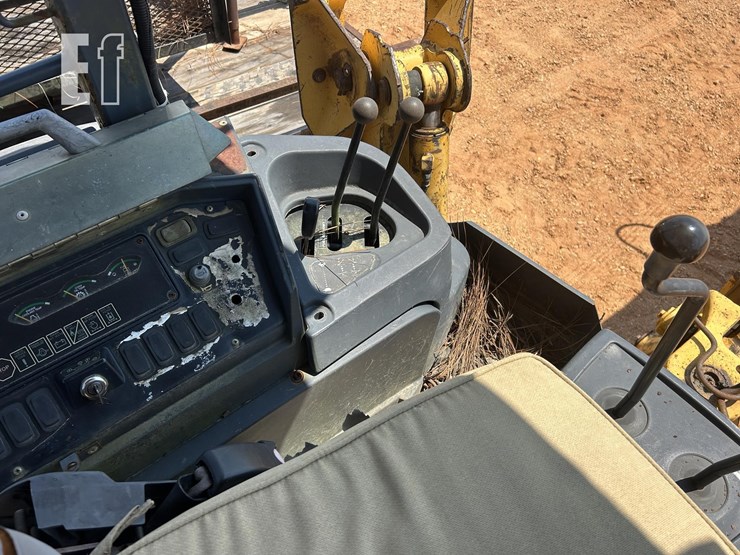2006-deere-310g-image-10
