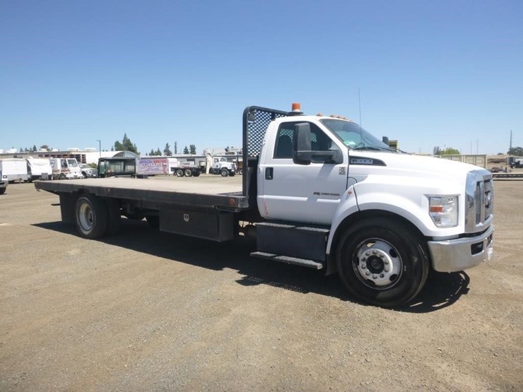 2017-ford-f650-image-2