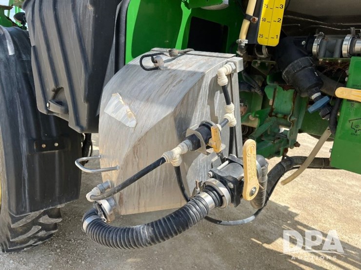 2014-john-deere-r4038-image-62