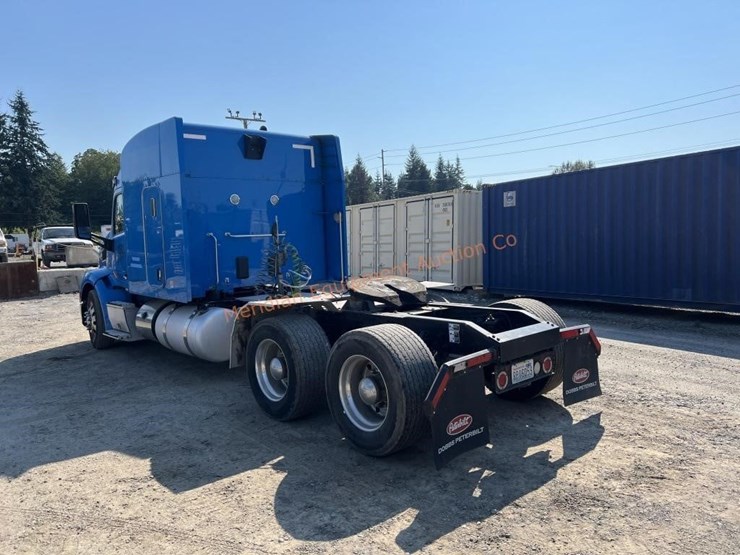 2016-peterbilt-579-image-3
