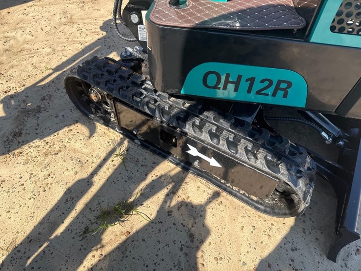 unused-cfg-qh12r-excavator-image-7
