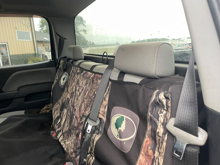 2019-chevrolet-silverado-3500-image-14