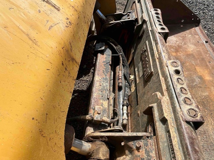2017-caterpillar-299d2-image-19
