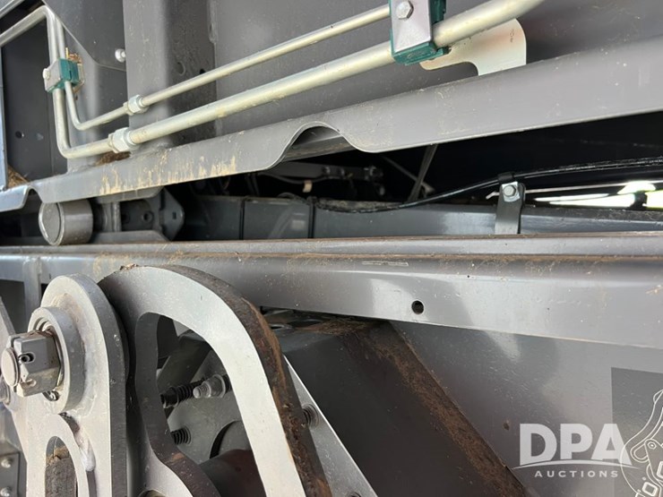 2017-massey-ferguson-2270-image-34