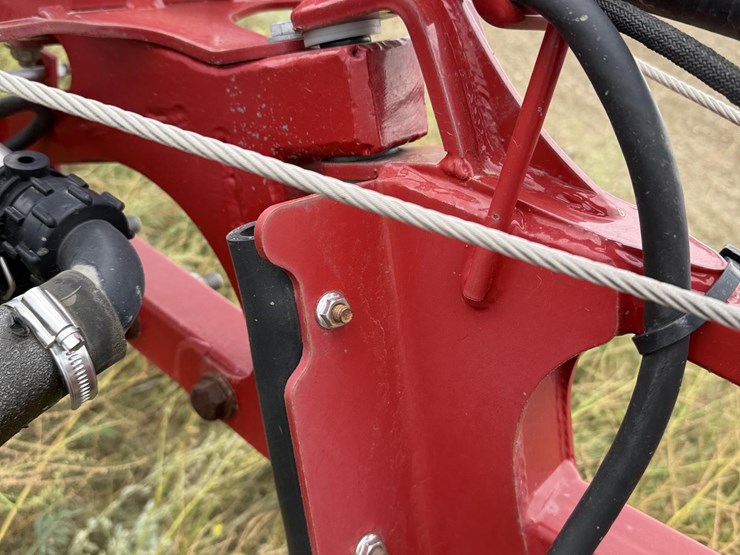 2020-case-ih-patriot-4440-image-59