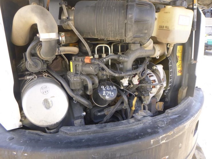 2016-bobcat-e32-image-27